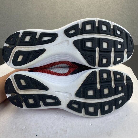 Nike Revolution 3 University Red/Metallic Silver Shoes 819300-600,Size 10.5 Men - Picture 3 of 10